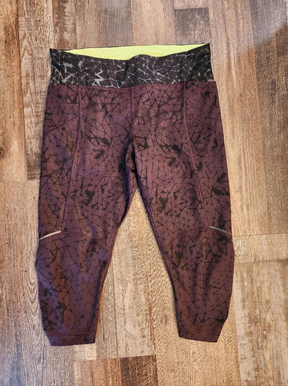 Lululemon Stash It Crop Size 8